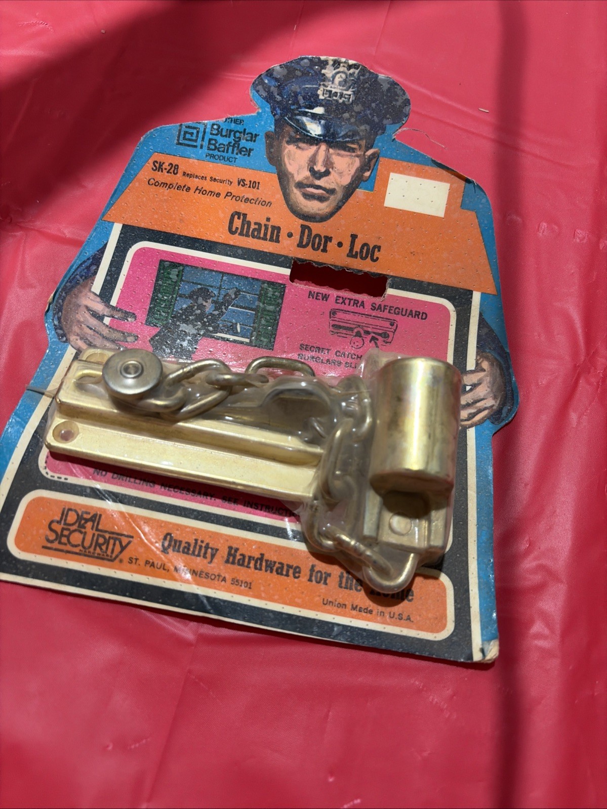 N.O.S. IDEAL SK-28 SECURITY CHAIN DOOR LOCK  KEY OPERATED DOOR CHAIN BRASS USA