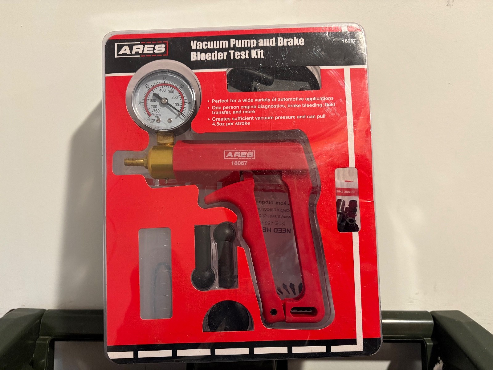 Manual Vacuum Pump and Brake Bleeder Test Kit with Brake Bleeding, Power Steerin