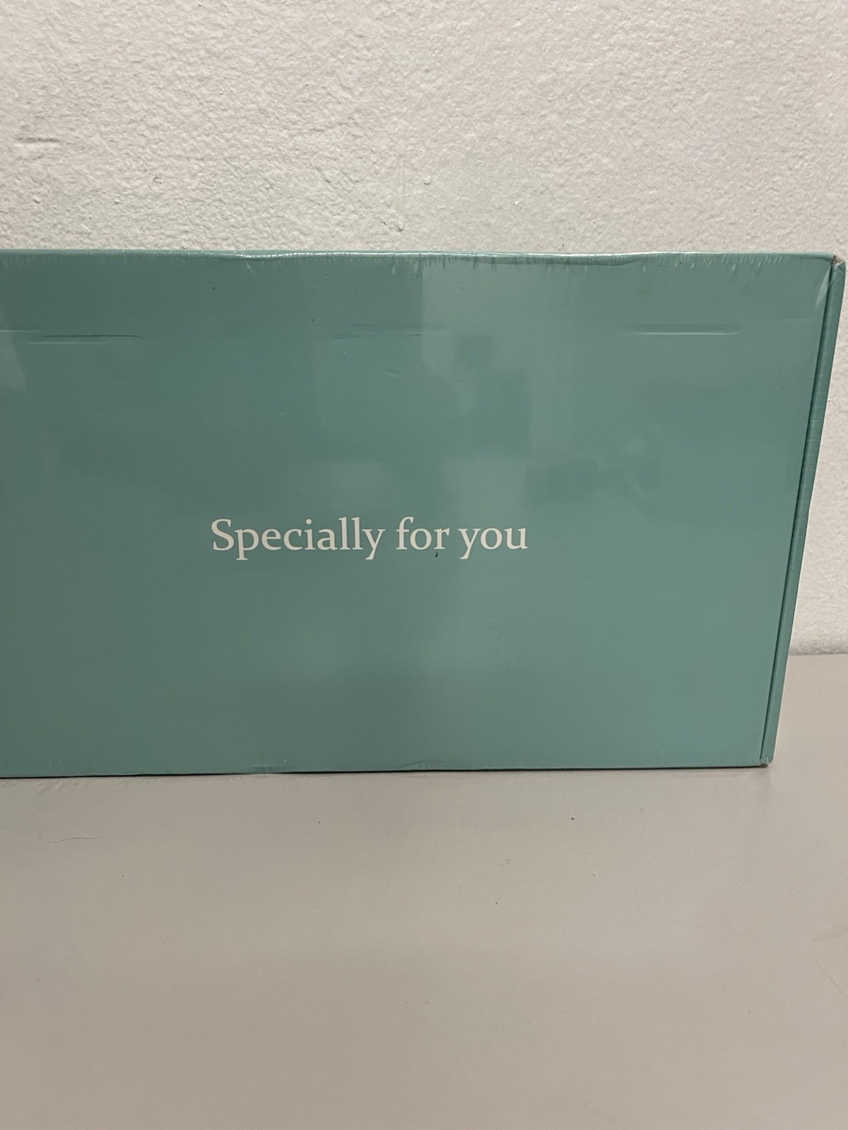 Digital Smart Picture Frame WiFi 10.1 Inch Photo Frame with 1280x800 IPS HD, App