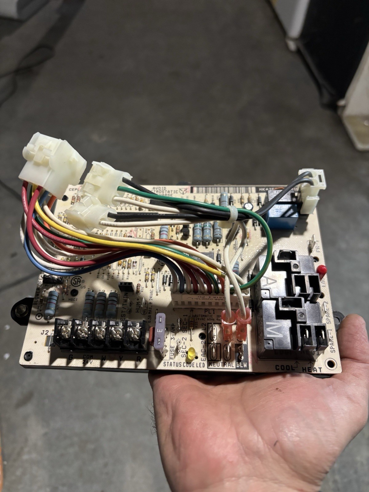 Bryant /Carrier HK42FZ013 Furnace Control Board 24V 3 AMP for Central Furnace