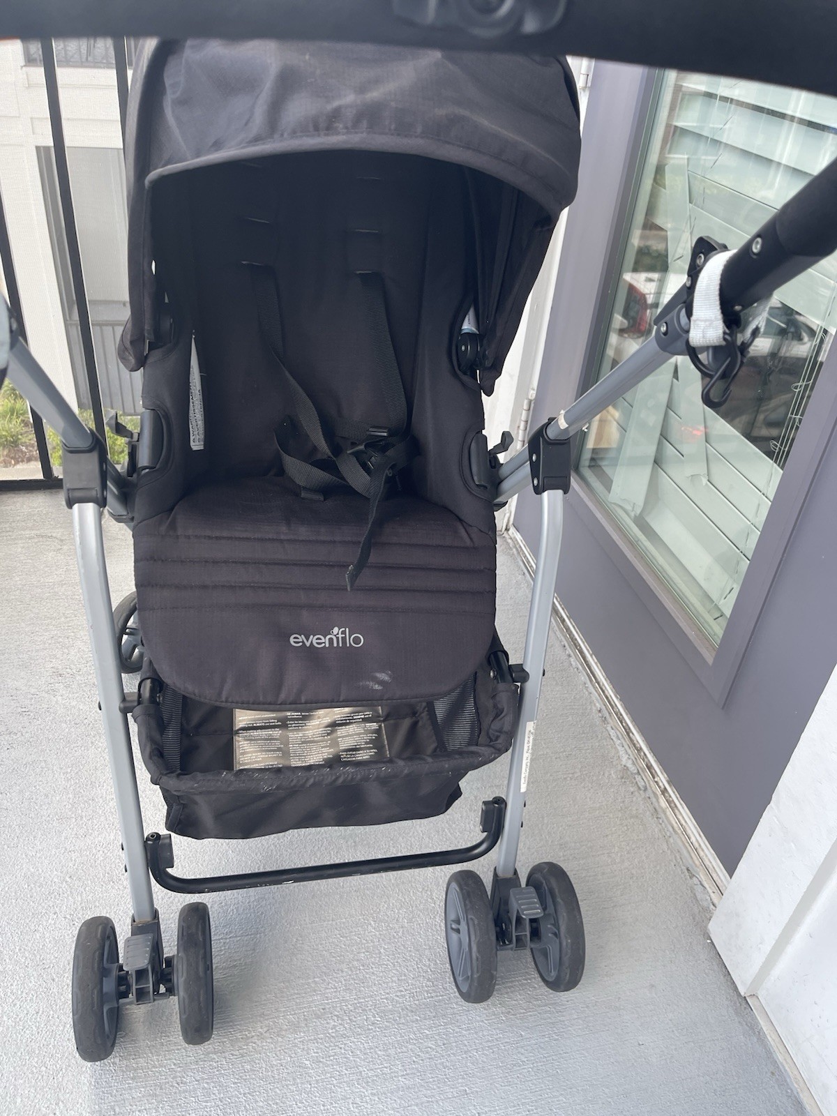 Evenflo Reversi Black Pushchair Stroller Single Folding Adjustable Handles