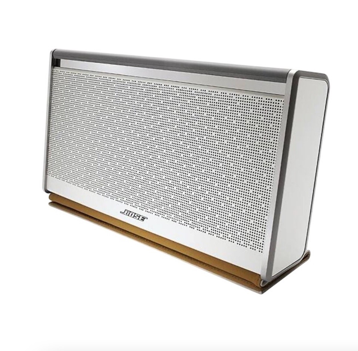 BOSE Soundlink Bluetooth Speaker II Mobile 404600 RARE White Leather Edition 