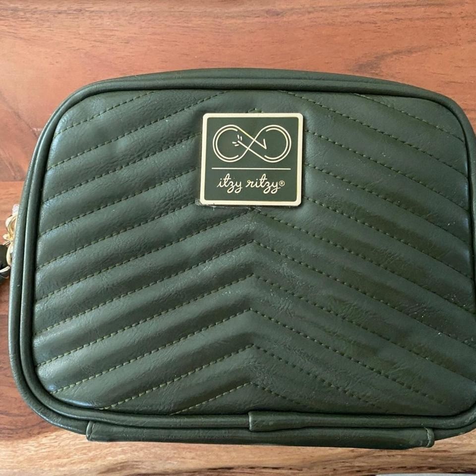 Itzy Ritzy Crossbody Green Bag