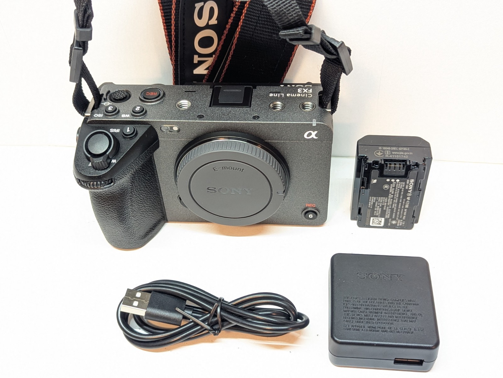 MINT - Sony FX3A Cinema Line Video Photo Camera - LOW 2 Shutter Count