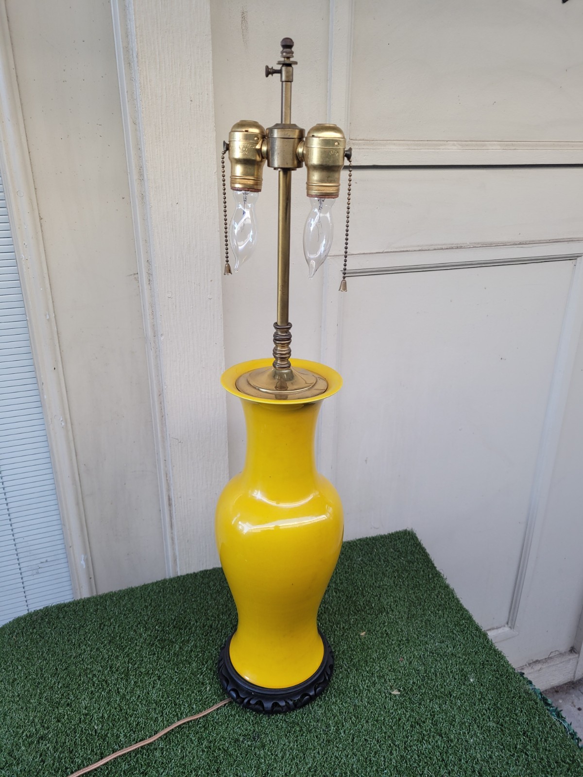 1940's Warren Kessler Ochre Yellow Vase-Form CHINOISERIE Ceramic 30" Table LAMP