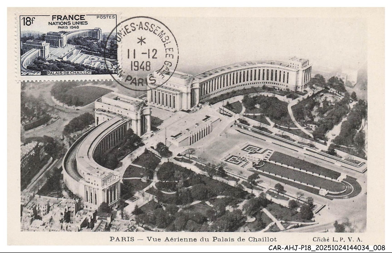 CAR-AHJP18-0843-CARTE-MAXIMUN - Paris - View Aerial Of Palace Of Chaillot