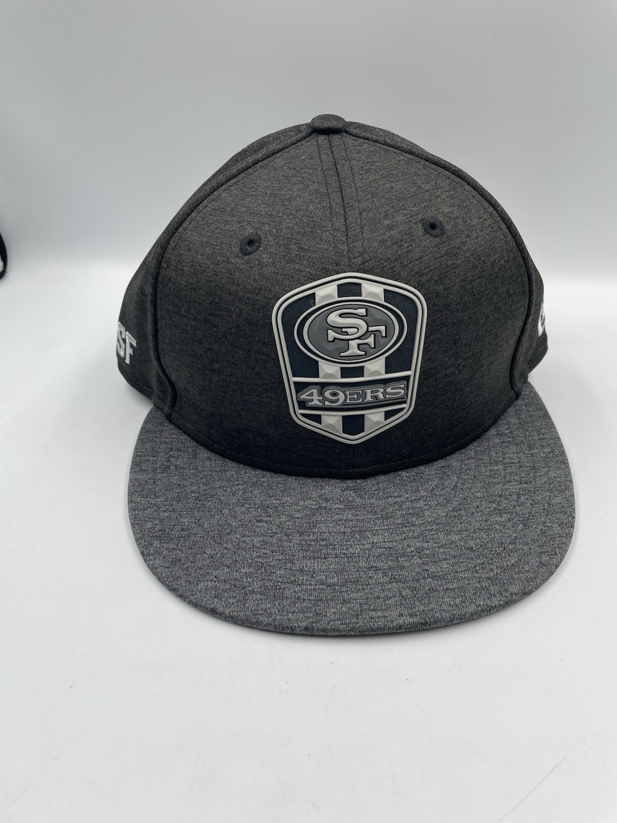 San Francisco 49ers New Era Dark Gray/Black Bill 2018 SnapBack NWT