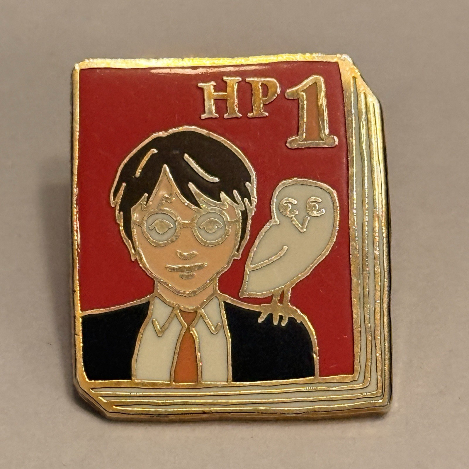 HP #1 Harry Potter and the Philosopher's Stone Book Lapel Pin Badge Jane Mount