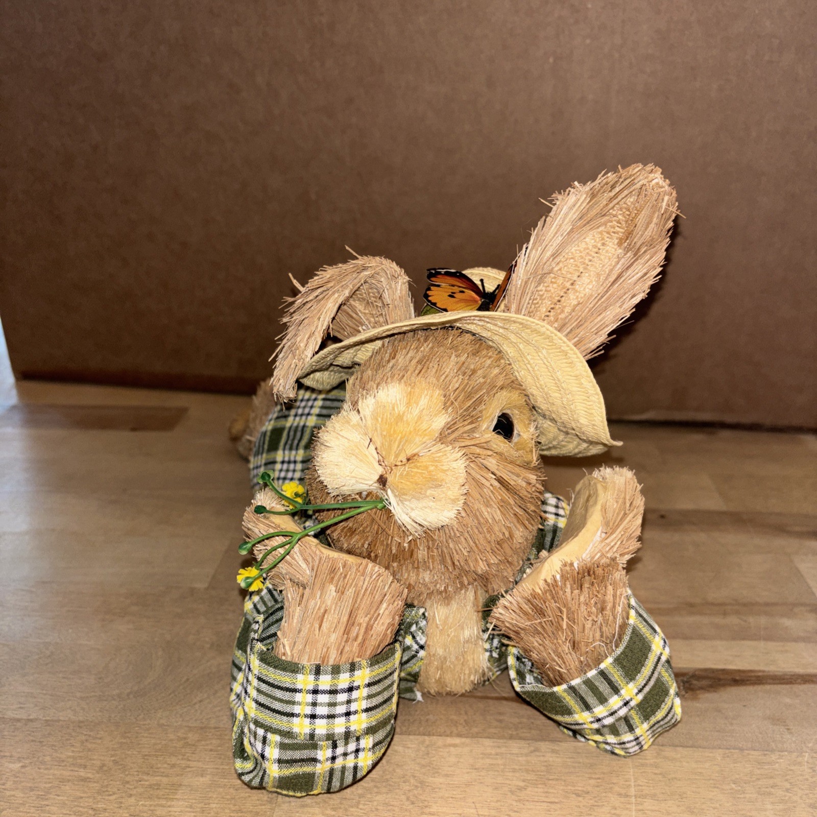 Pier 1 Sisal Straw Easter Bunny Rabbit Oliver Decor Flowers Butterfly 