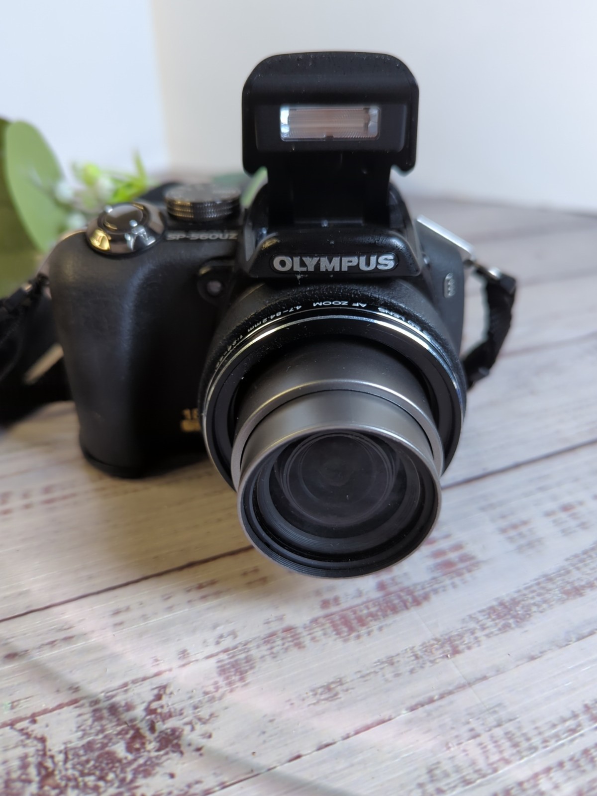 Olympus SP-560 UZ  Ultra Zoom Digital Camera 18X  Black - Working