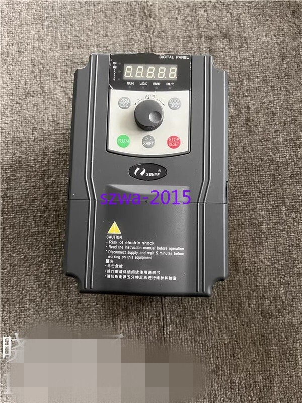 1pcs used daily inverter CM530-A04T4R0G/5R5PB 4/5.5KW 380V *tm