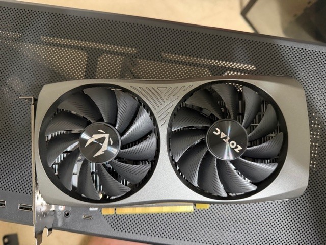 ZOTAC gaming Geforce RTX 4060 8gb twin edge graphics card