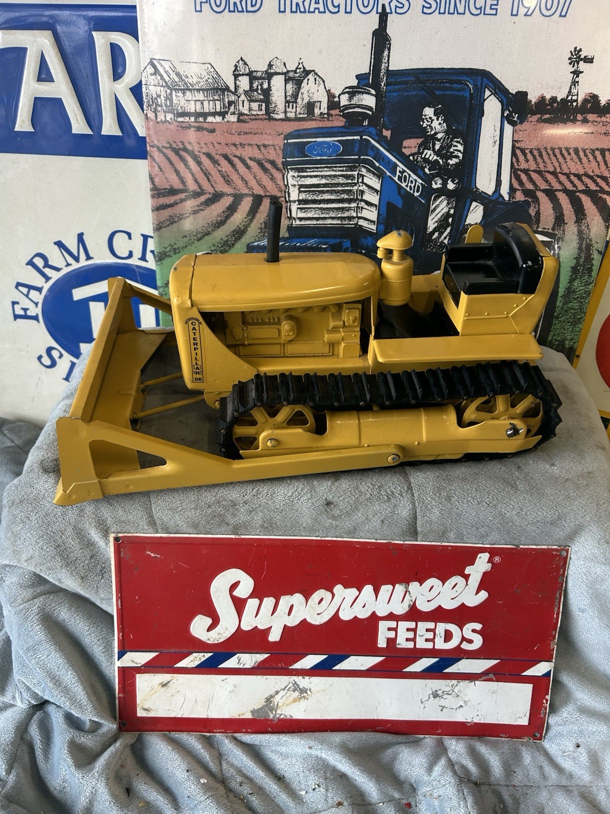 Vintage Doepke Model Toys Caterpillar D6 Dozer  Steel Restored