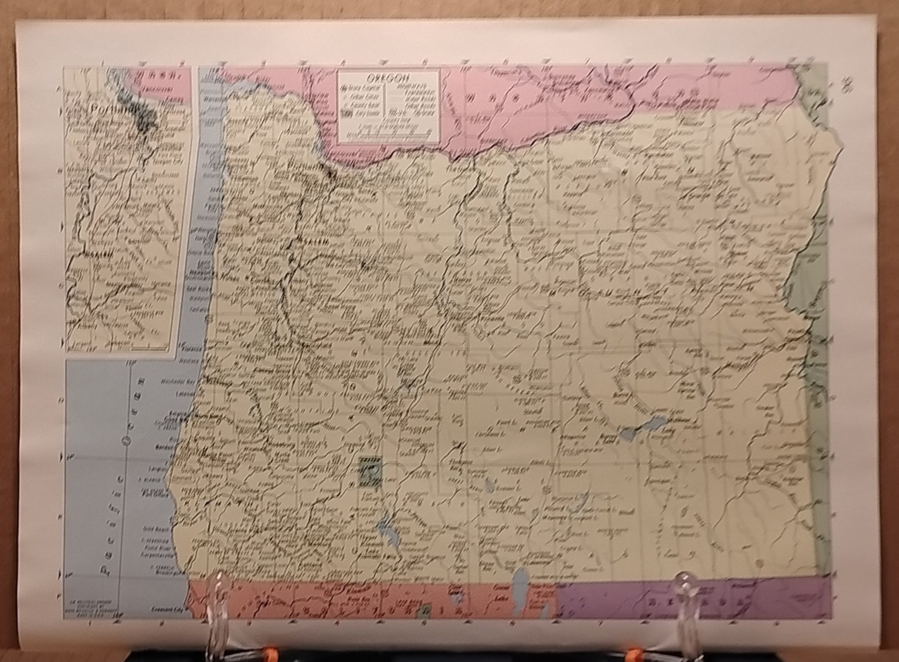 1961 Vintage OREGON Authentic Old Atlas Map Life Pictorial Atlas of the World