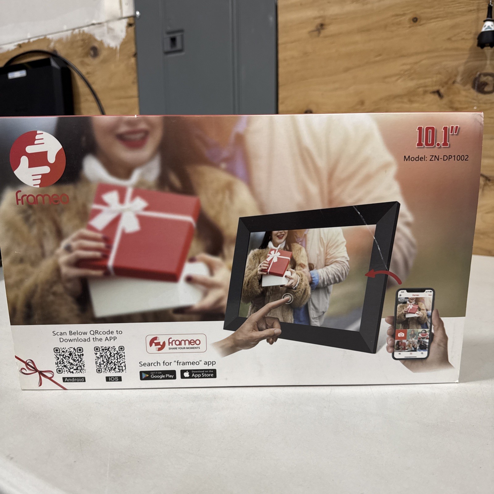 Akimart WiFi Digital Photo Frame, Model: ZN-DP1002, 10.1” Screen Frameo App F5 Y