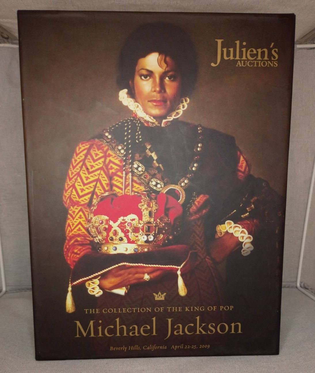 MICHAEL JACKSON KING OF POP JULIENS AUCTIONS CATALOG 5 BOOK SET April 2009
