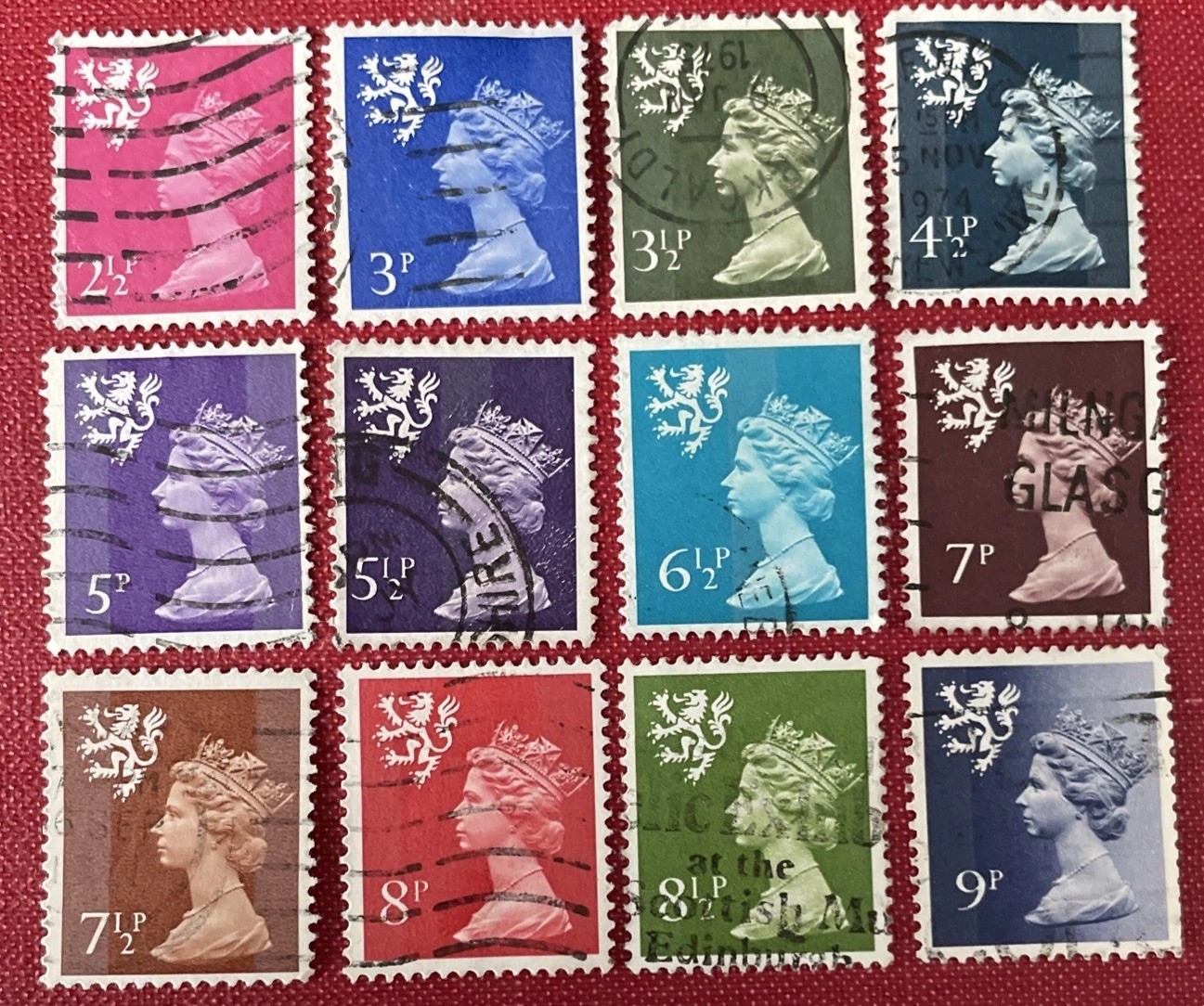 QE II Scottish Regional Machin 12 Stamp Selection