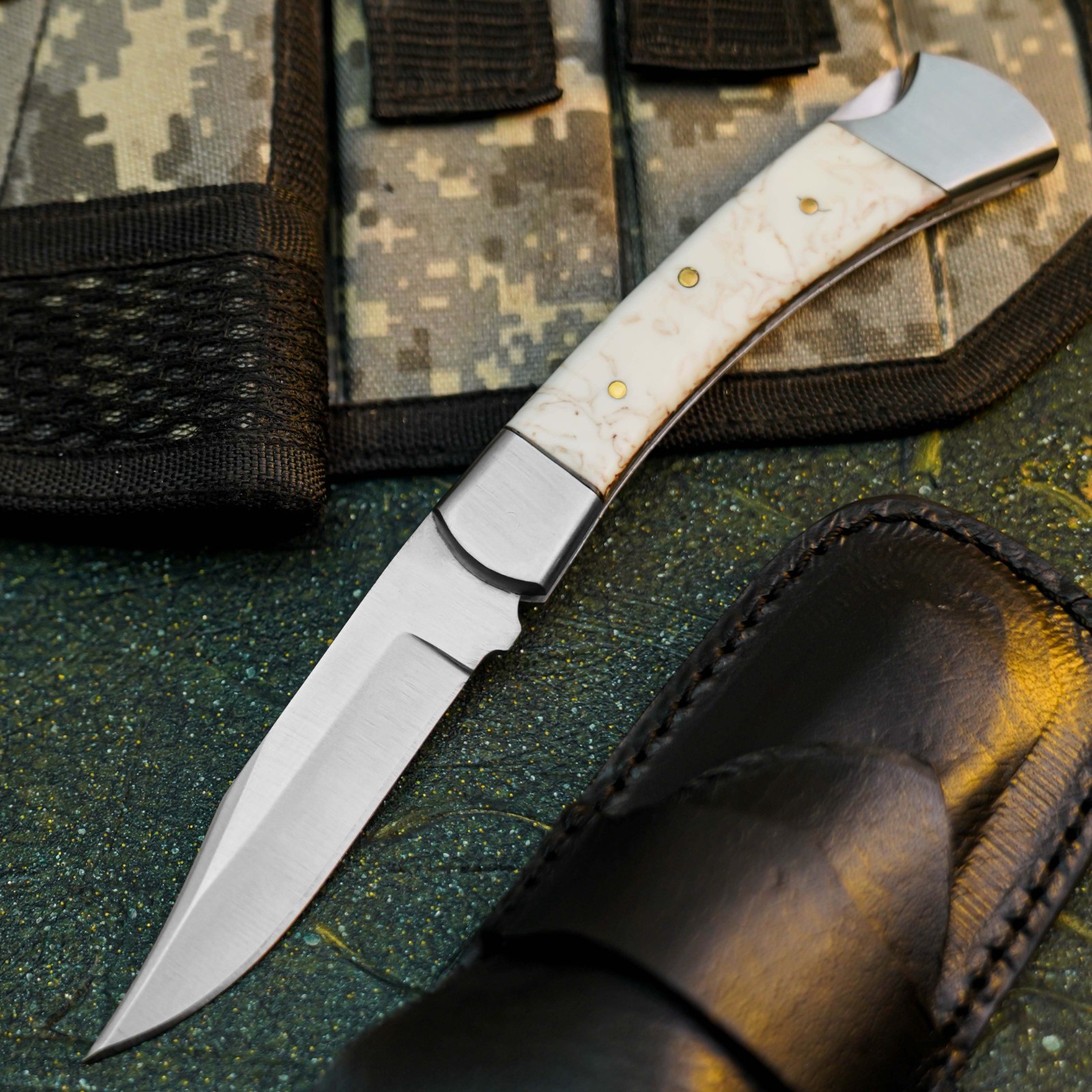 Hunt It Hunt EDC Folding Pocket Knife – Steel Blade, Resin Handle, USA