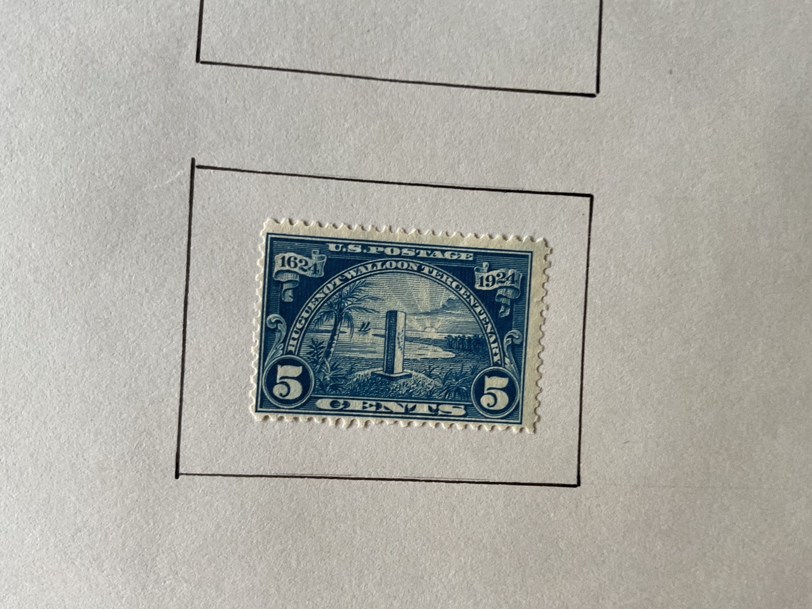 United States 1924 - 1930 stamps on 7 pages  B3192