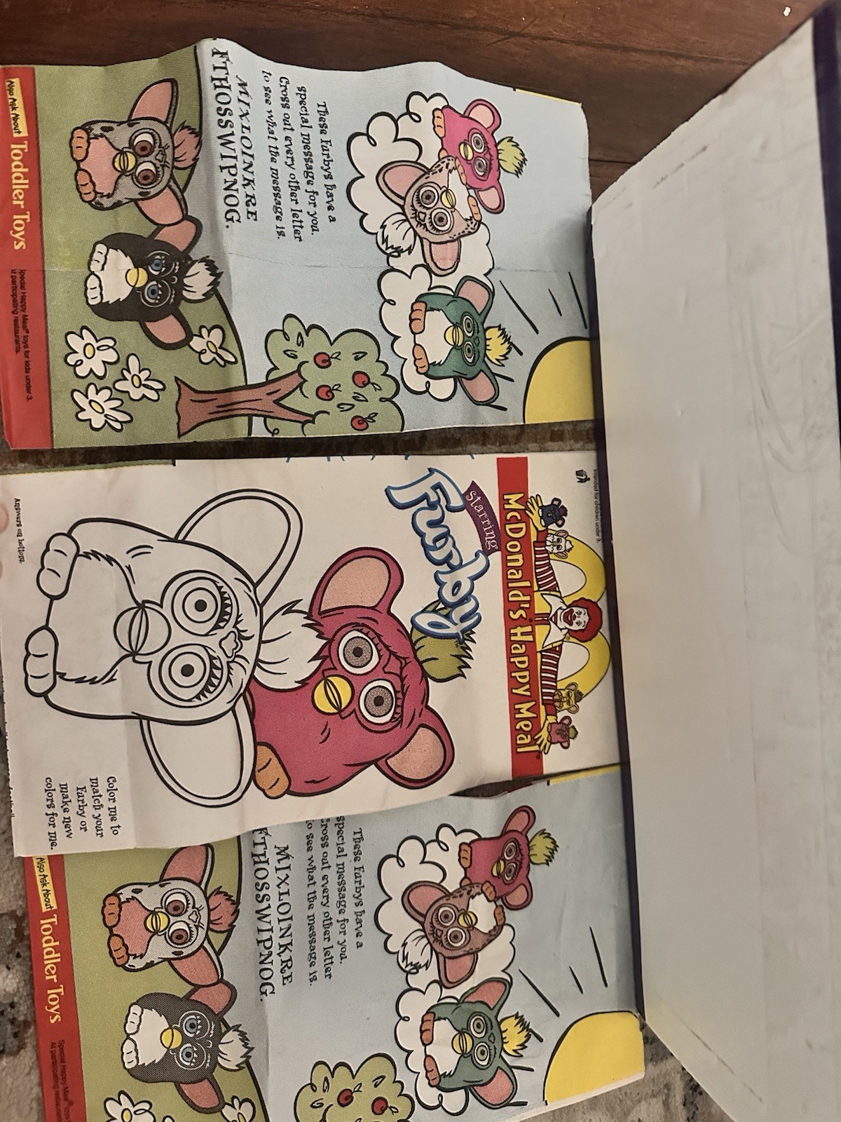 Vintage 90s Animaniacs McDonald's Happy Meal lot w/ Monopoly paper $ game stamps