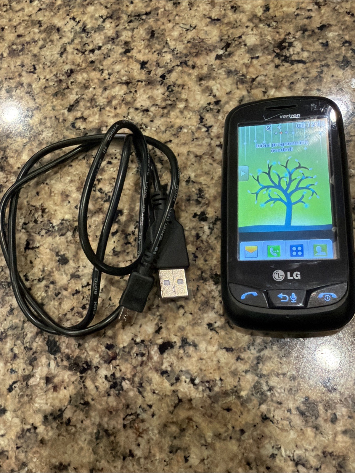 LG VN270 Cosmos Touch Cell Phone Verizon 3G Slider Keyboard W/ Charging Cord