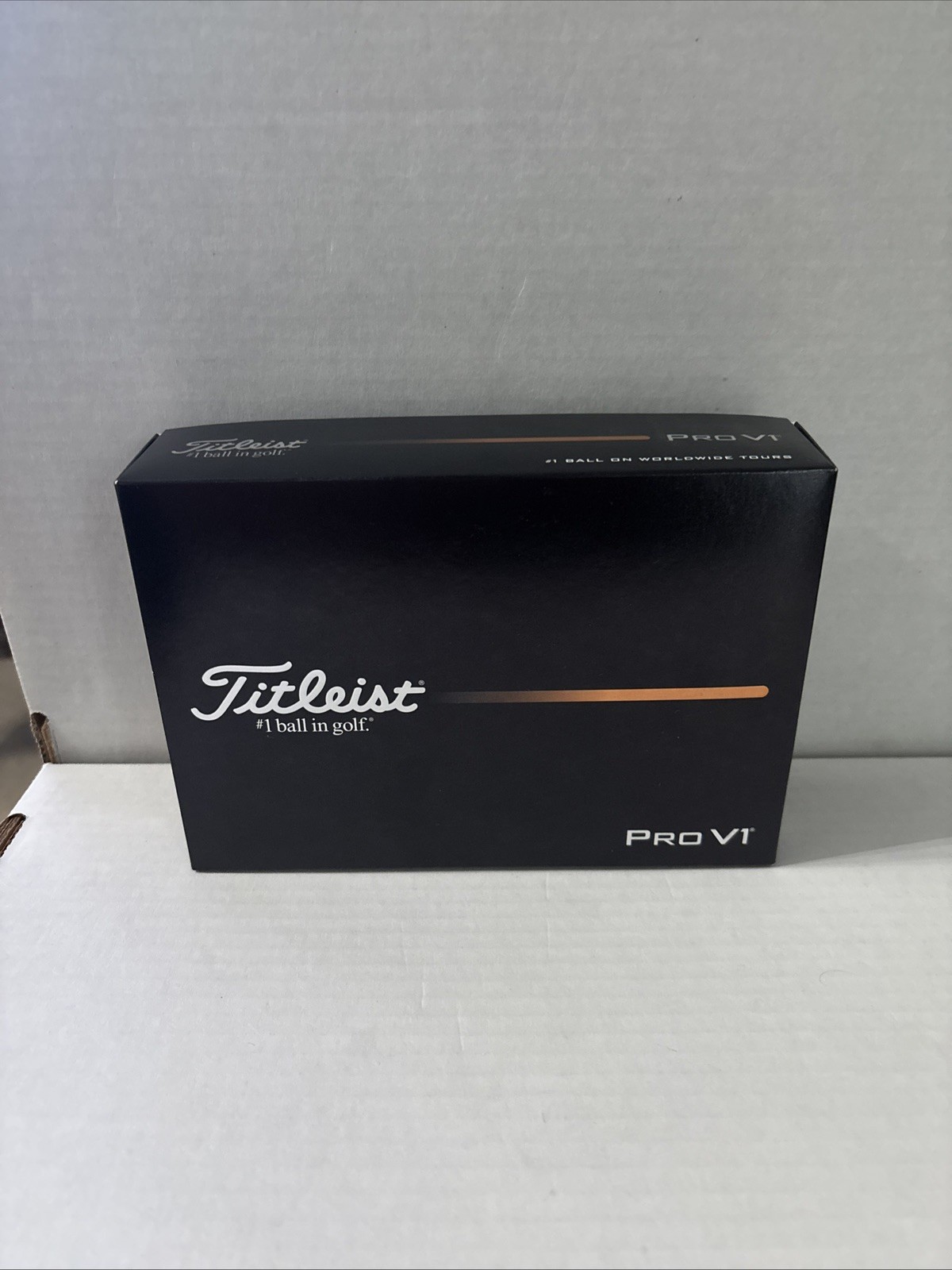 Dozen High numbers TITLEIST PRO V1 GOLF BALLS WHITE PURE WHITE TOUR PREFERRED