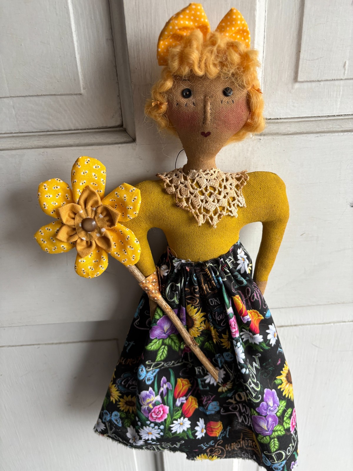 Primitive Summer Doll/Sunflower decor