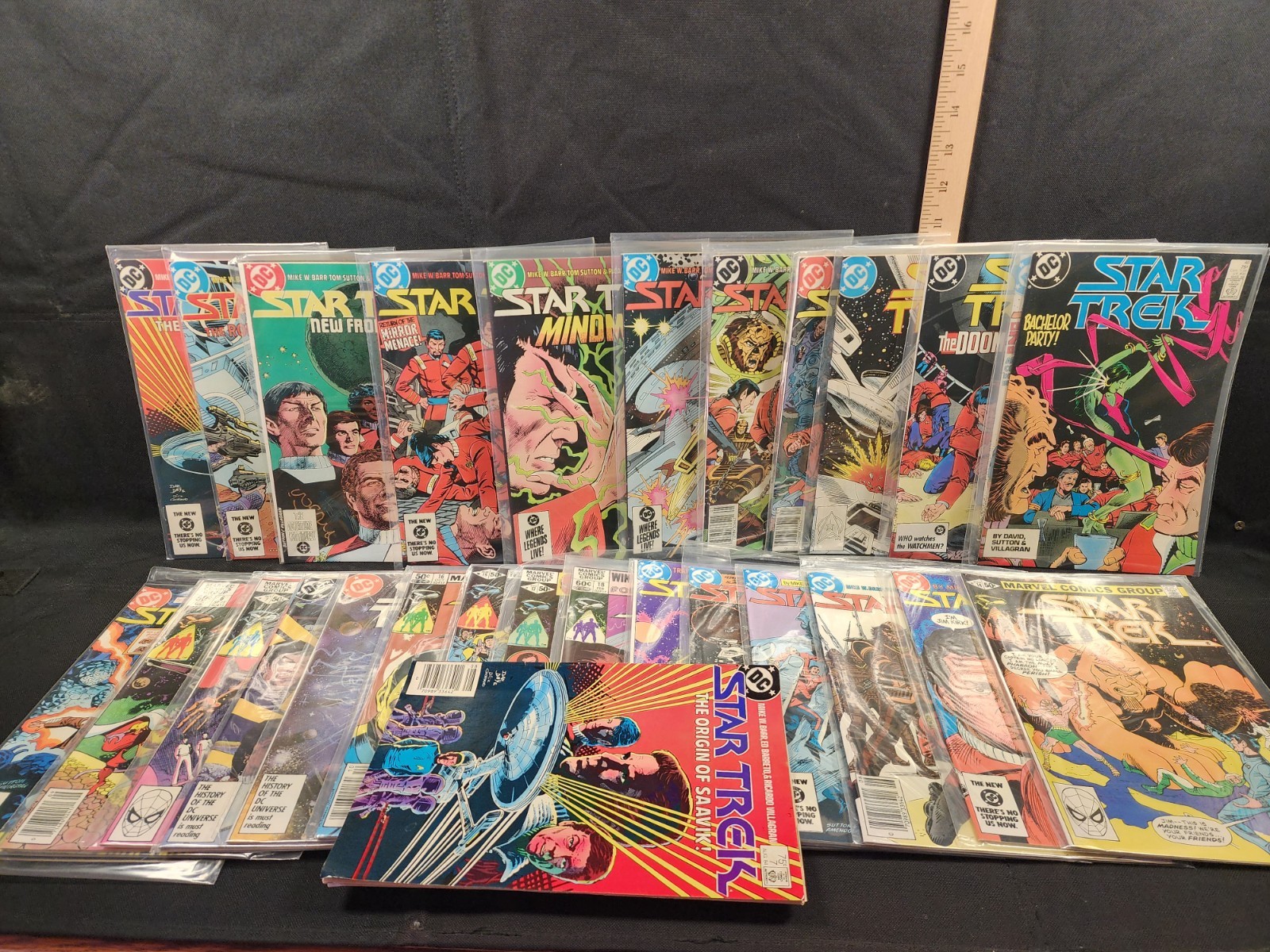 Comic Book Lot Of 27 Star Trek DC Comics Great Shape 