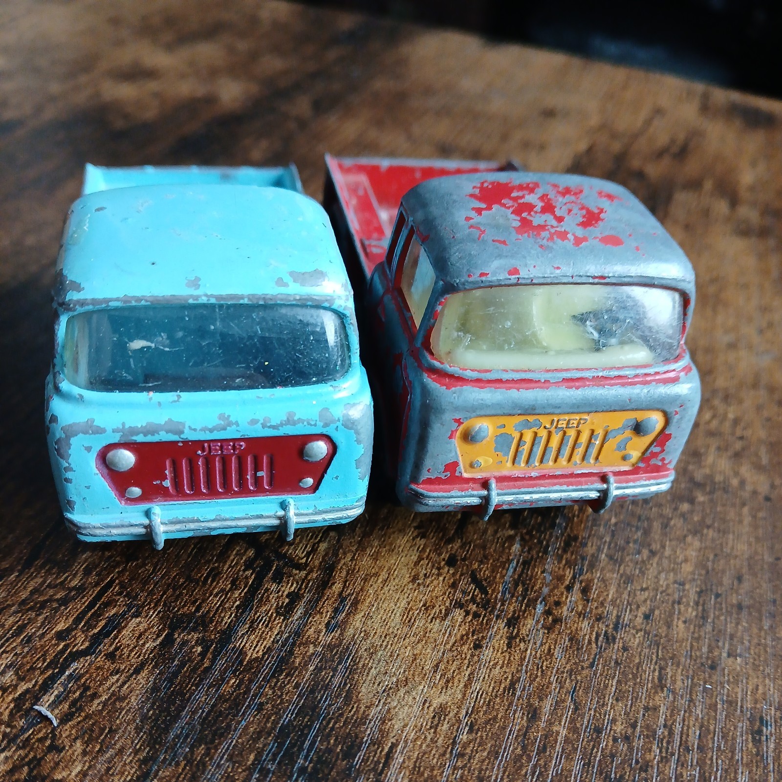 Corgi Toys #409 - Jeep FC-150 Pick Ups x2