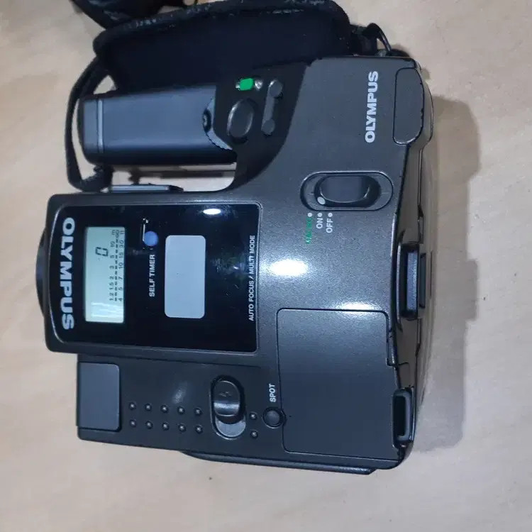Olympus IZM400 Film Camera Fully Functional