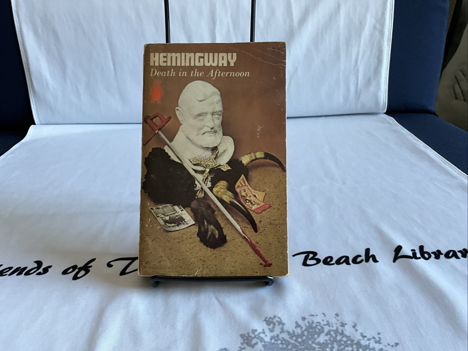 Death In The Afternoon Paperback  Over 50 B&W Photos (Ernest Hemingway - 1966)