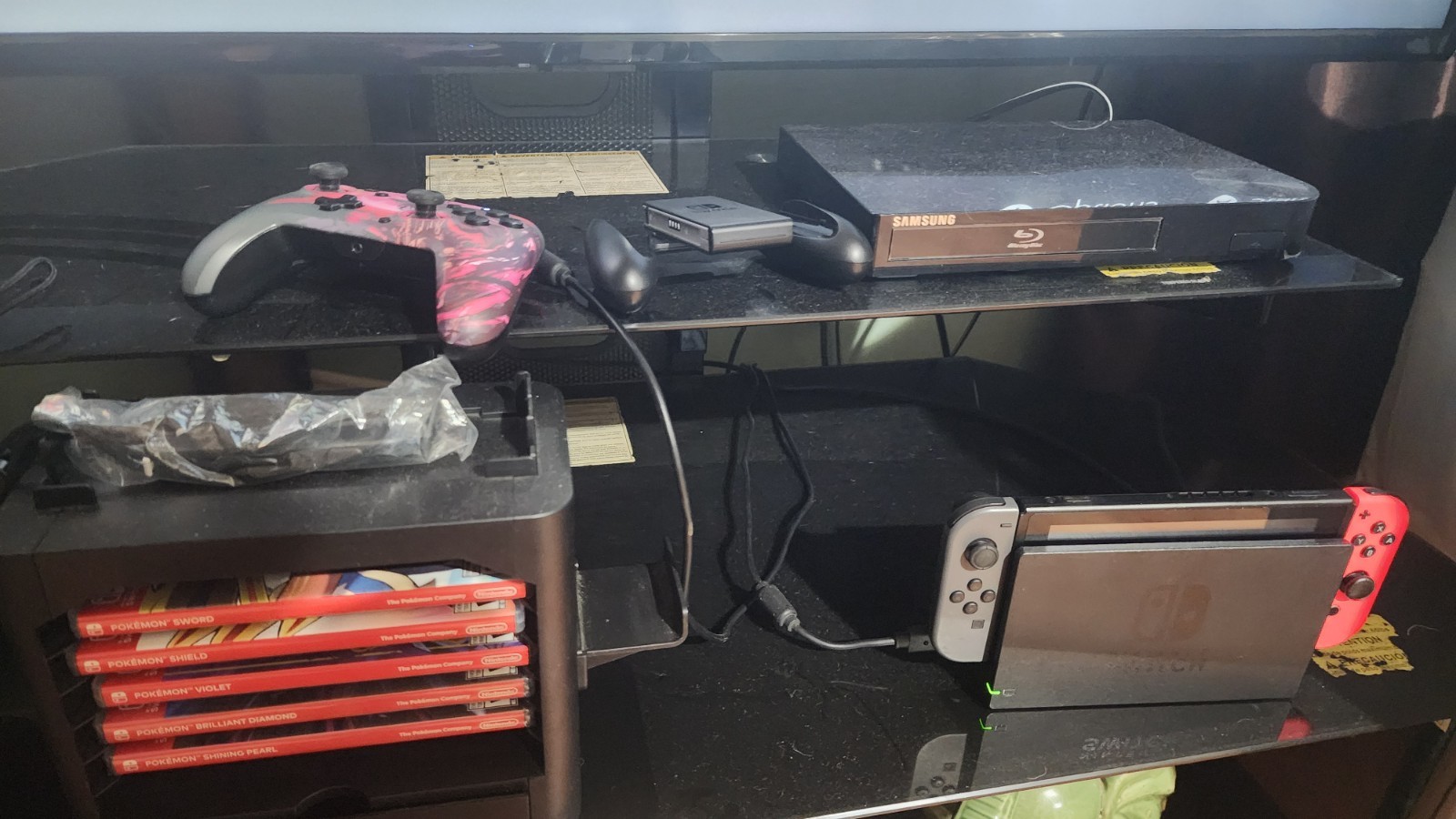 Nintendo Switch Console with Joy-Con Controllers, Dock, Pokémon Sword Game Lot