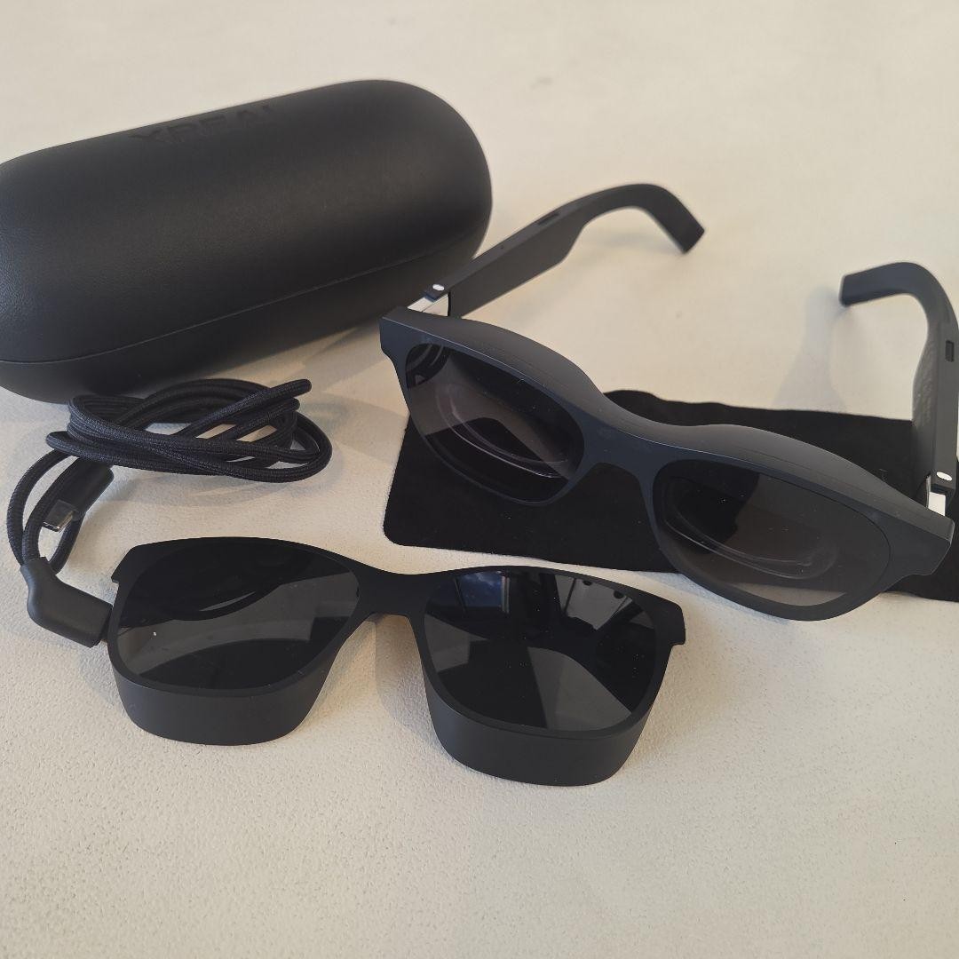 XREAL Air2 Pro Smart Glasses XREAL Beam Smart Portable Terminal Projection