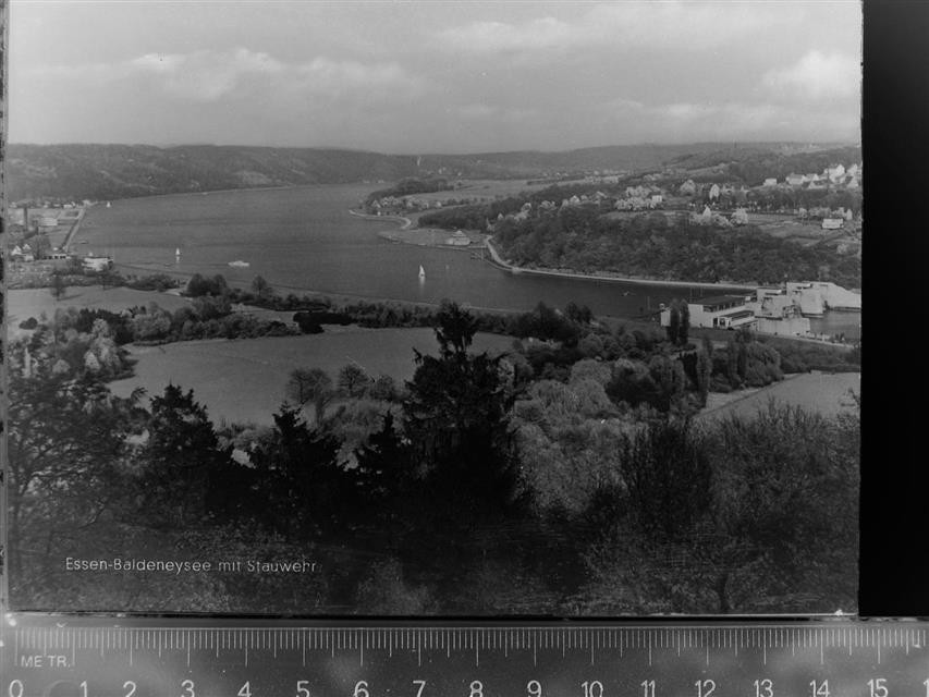 30048168 - 4300 Essen Baldeneysee with dam Essen Stadtkreis