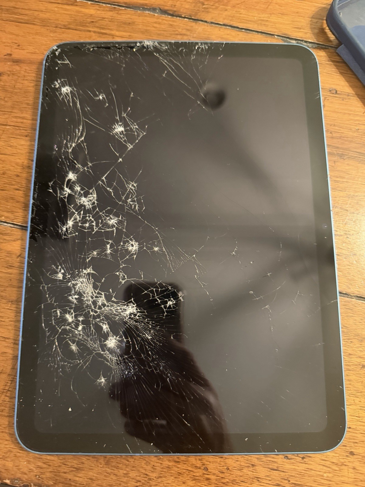 Apple iPad 10th Gen 64GB Wi-Fi Only – AS IS – For Parts or Repair