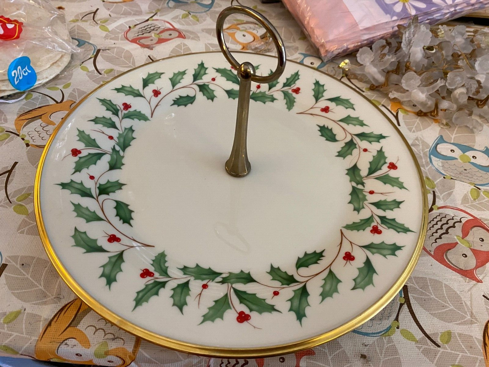 LENOX Christmas Holiday Serving Plate Gold Rim w/ Handle 10 1/2"