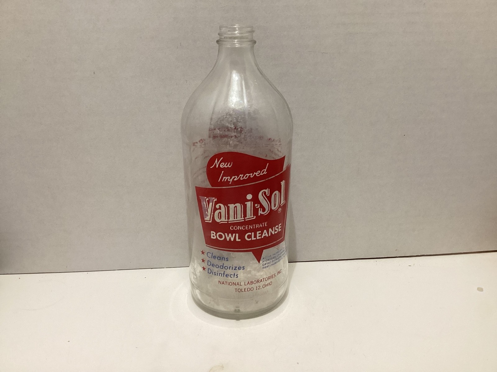 Vintage Vani-Sol Bowl Cleanse 24oz Bottle