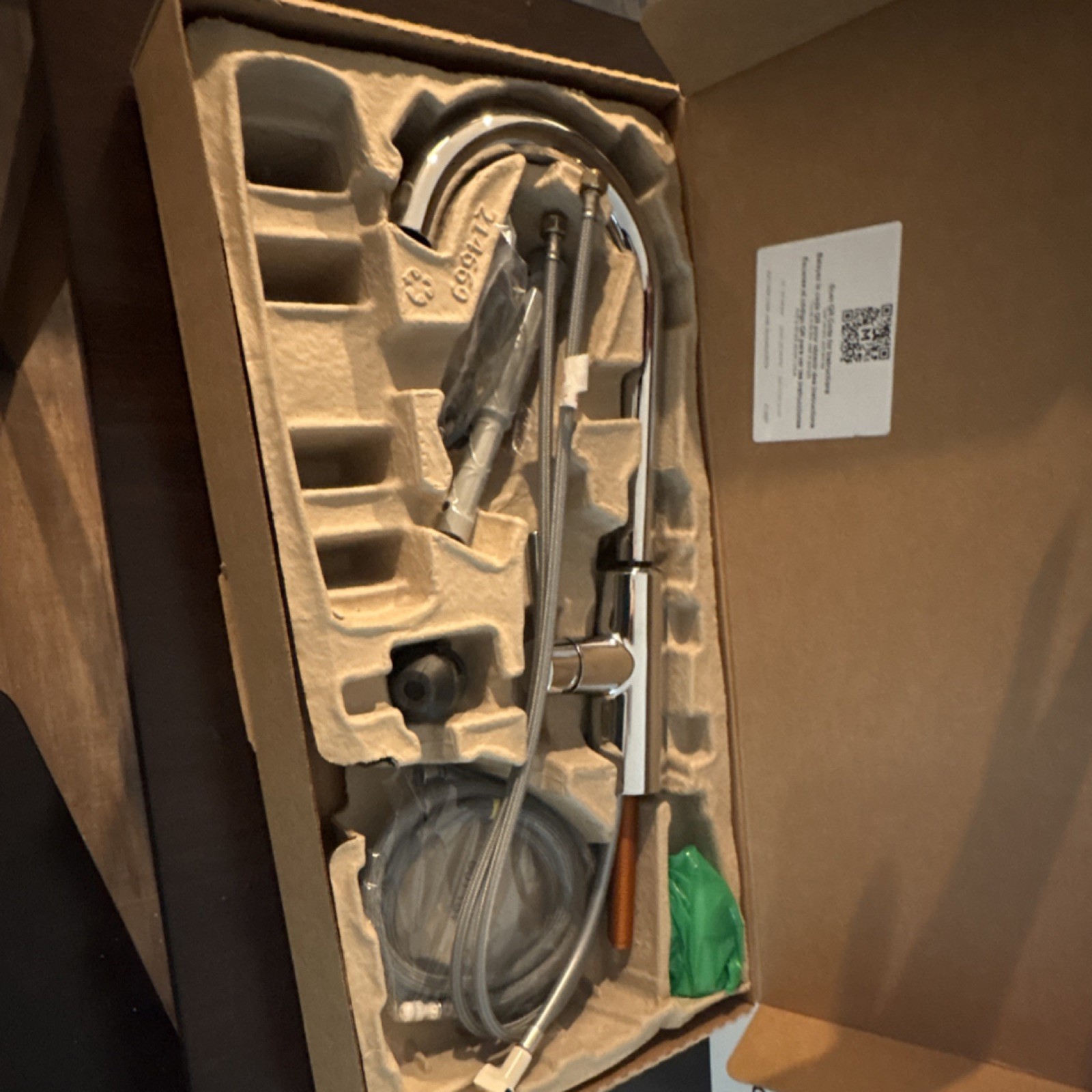 Moen Riley 7402C Chrome Pulldown High Arc 1 Handle Kitchen Faucet with Hose