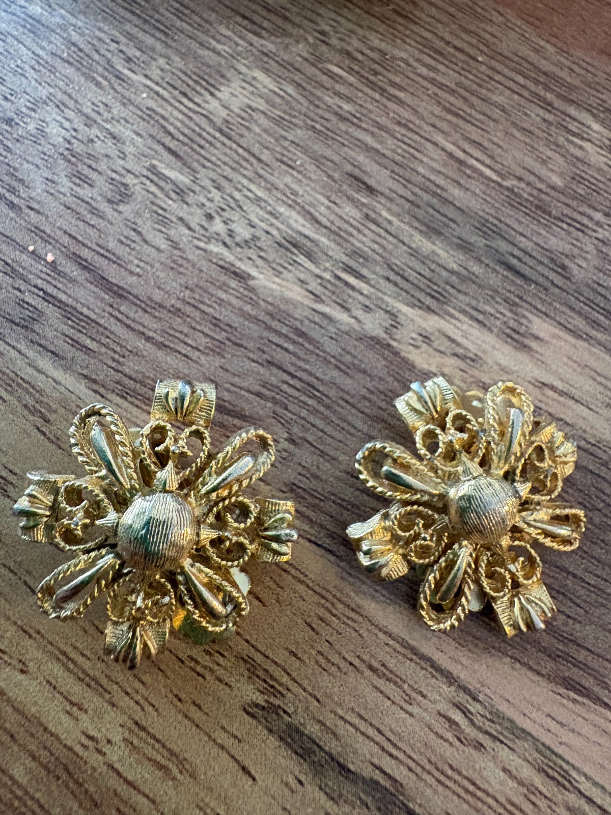 1920's VINTAGE CLIP-ON EARRINGS - ONE OWNER