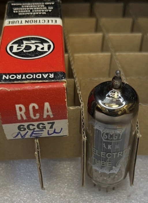 VERY RARE NOS NIB 6CG7 * 6FQ7 SQUARE GETTER 1940'S VALVE TRIPLE BLACK PLATES RCA