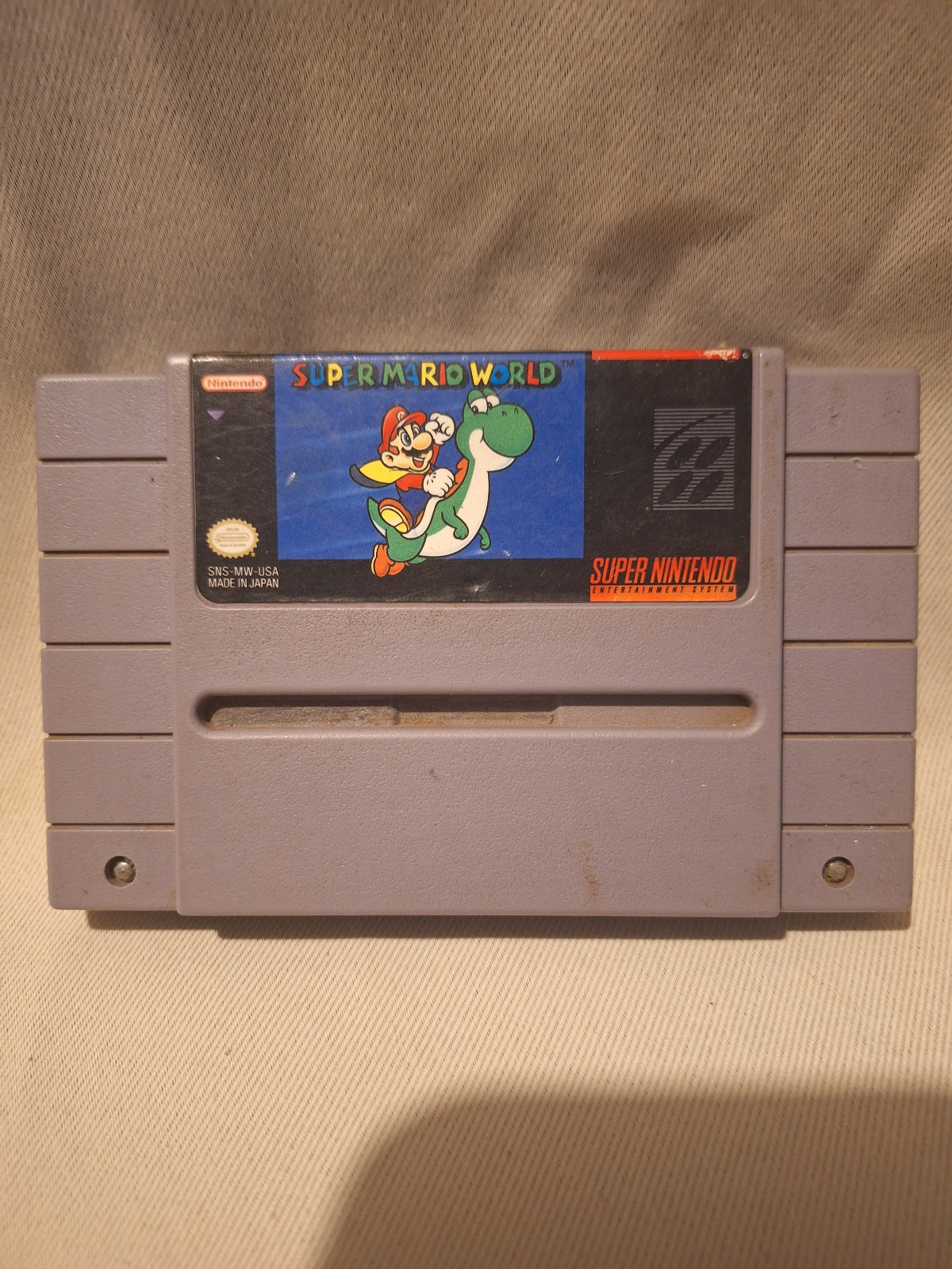Super Mario World (Nintendo SNES, 1992) authentic cart only