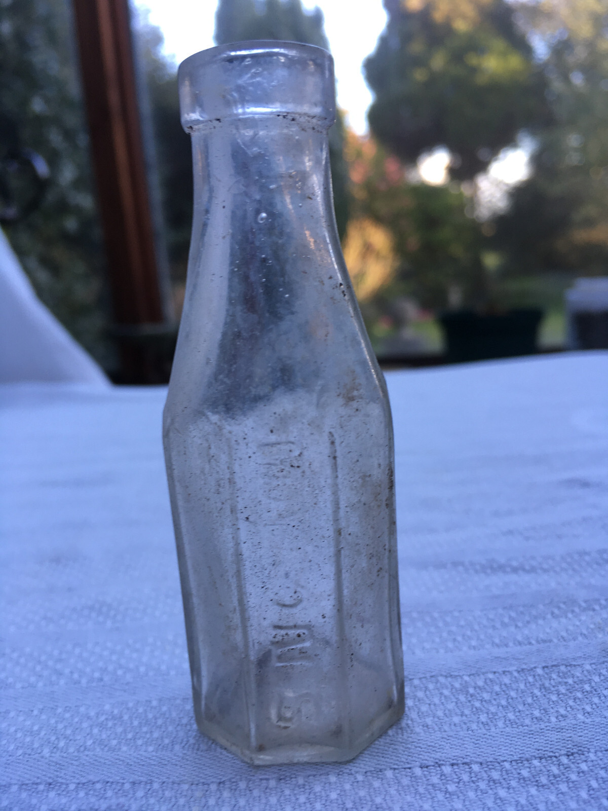 Tiny small Mason's octagonal 8-sided clear glass bottle c1890-1920