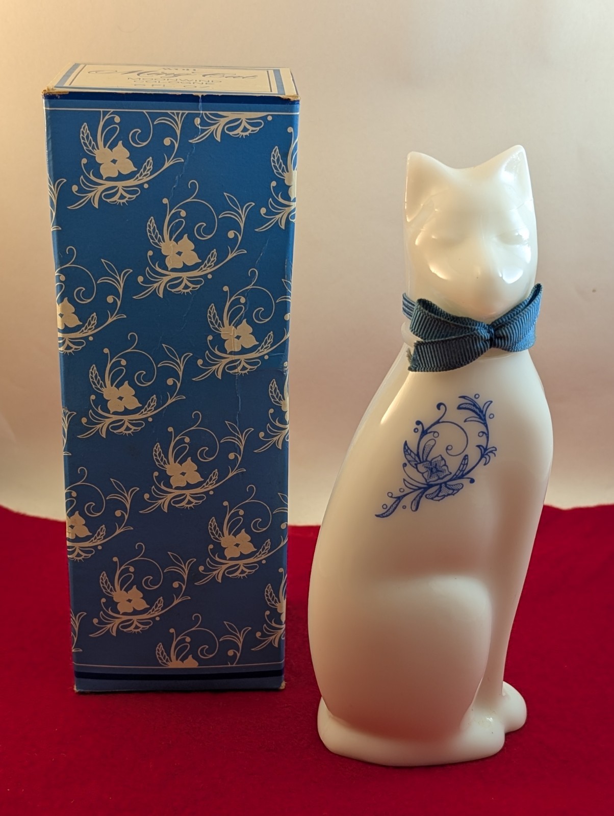 Vintage Avon MING CAT Moonwind Cologne Full Bottle 6oz Perfume NOS Box USA