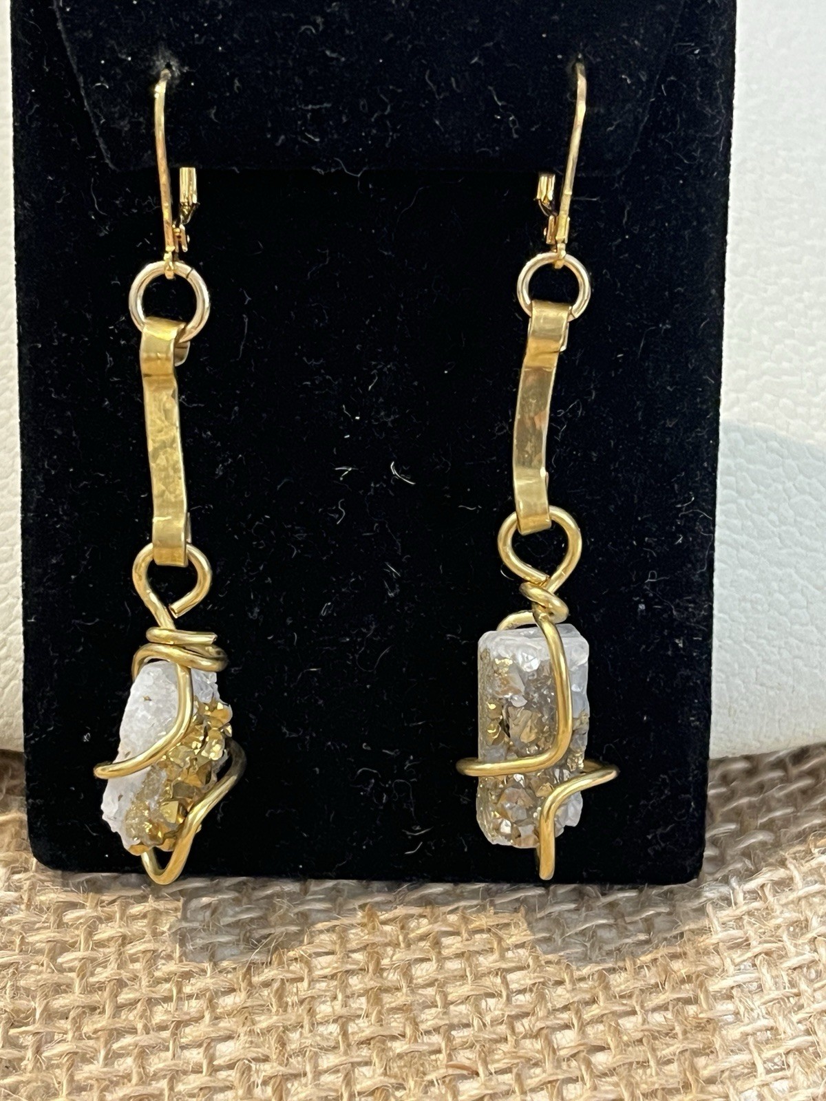 Pierced Earrings Clear Druzy Geode Quartz Stone Baroque Drop Boho Gold Tone