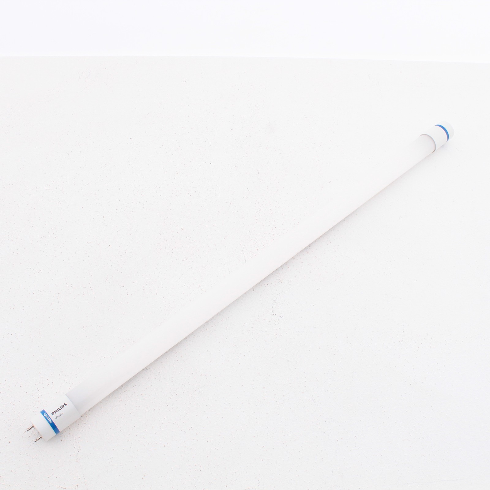Philips 2ft LED Lamp 7T8 LED Tube 24" 3500K use only with Instant Start Ballasts