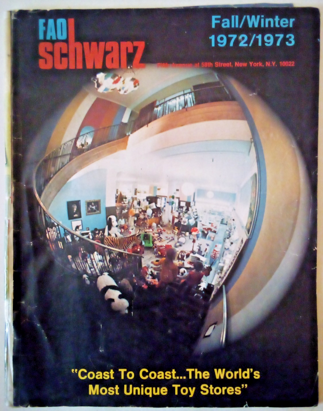 VTG 1972 1973 FAO SCHWARZ CHRISTMAS TOY CATALOG STEIFF LEGOS DINKY TRAINS Ff