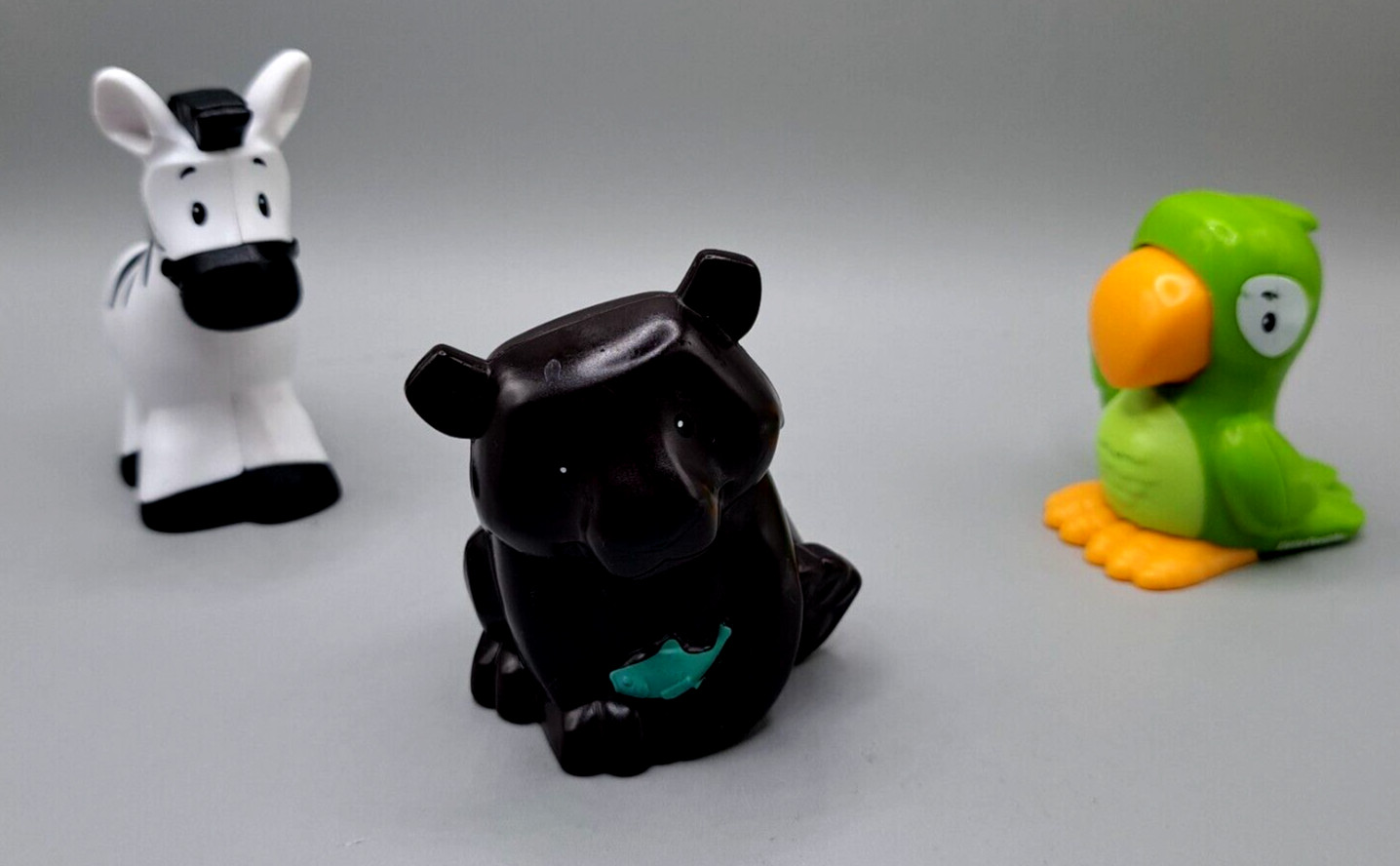 Fisher Price Little People HLC79 Animal Lot 3 Zebra, Parrot, and Grizzly Bear