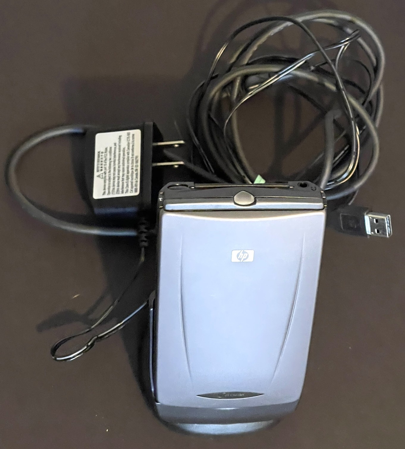 HP Jornada 540 Series LCD Color Pocket PC & USB Charging Cradle 32MB no stylus