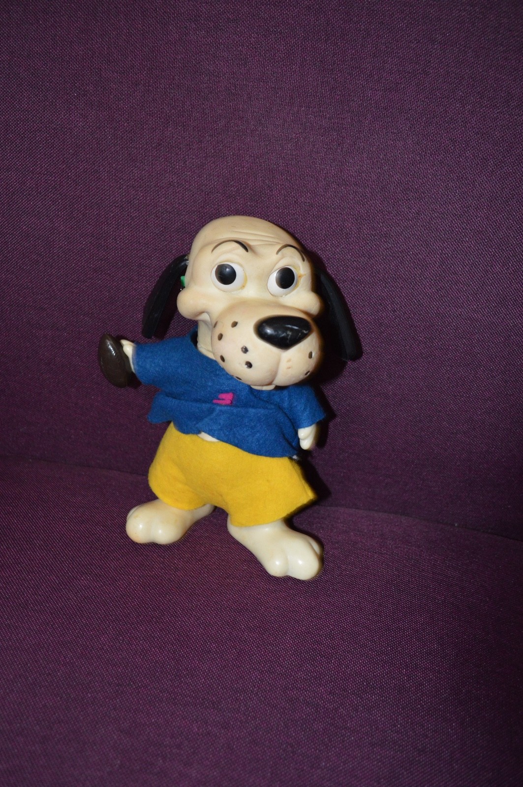 Vintage 1971 Deputy Dog Football Rubber Moveable Head Bank 9" G8