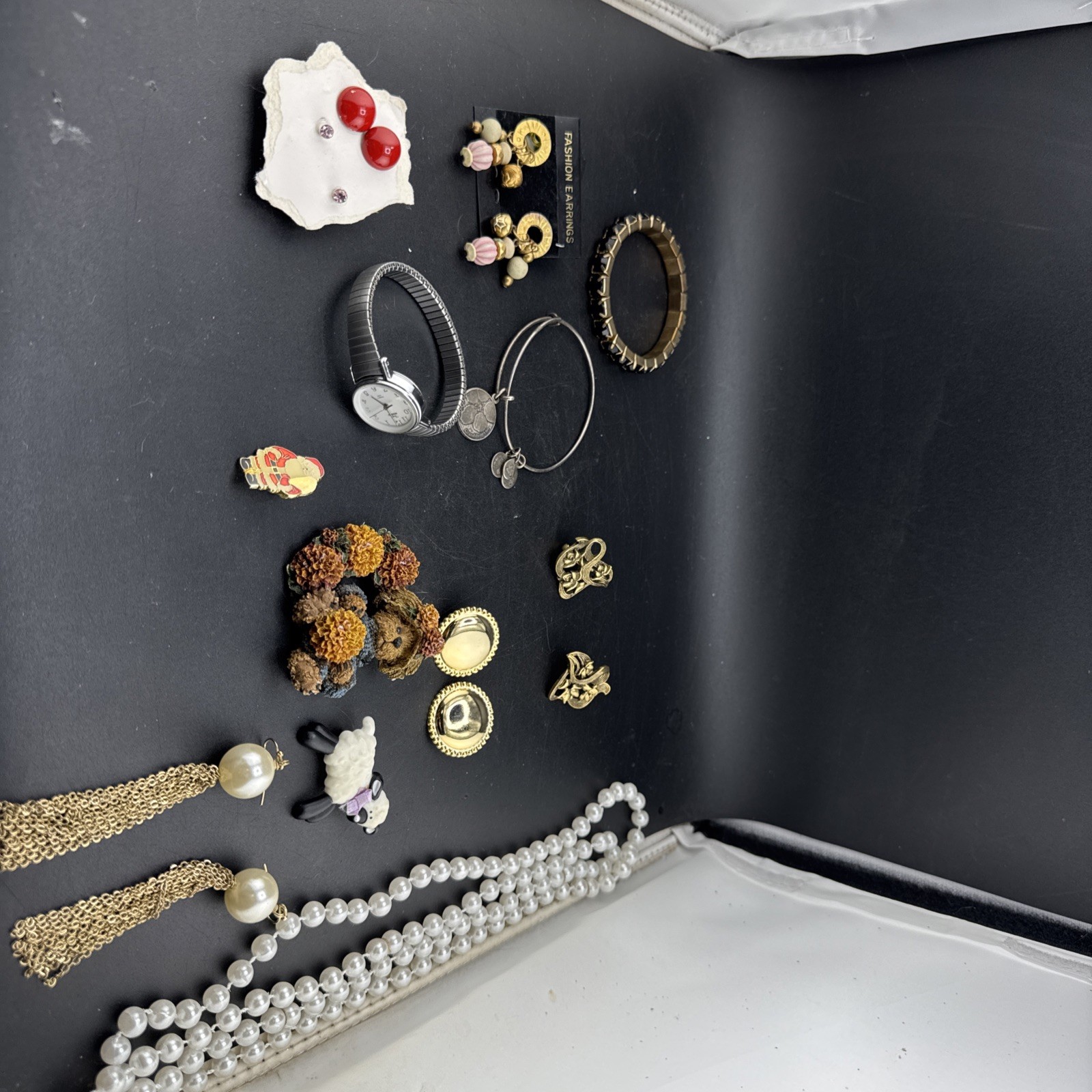 Vintage Random Lot Costume Jewelry And Misc Items Earrings Watch Ect Lot 35